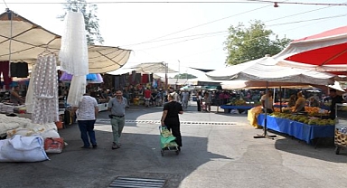 Torbalı'nın pazarı yeni yerine taşındı