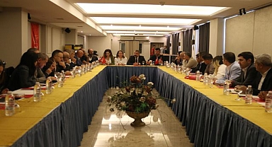 CHP İzmir örgütü kampa girdi