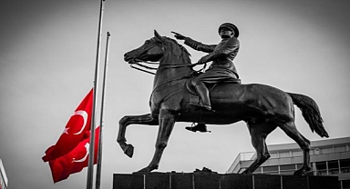 İzmir’de 100 yılın kutlaması