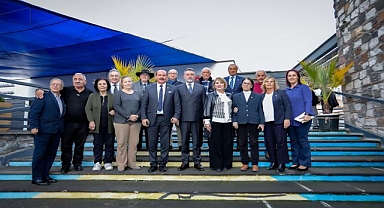 Başkan Sandal, Belediye Başkanları Birliği’ni ziyaret etti