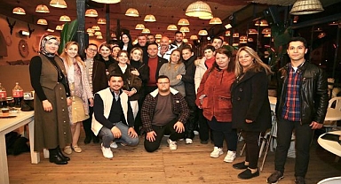 AK Partili Aydın gençlerle iftarda buluştu