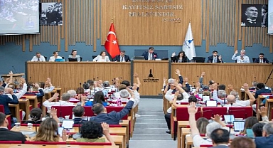 Başkan Tugay, TCDD’nin hat kirasına yaptığı fahiş zamma tepki gösterdi 