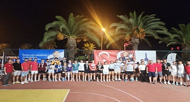 Sokak basketbolu heyecanı Göztepe'de devam etti