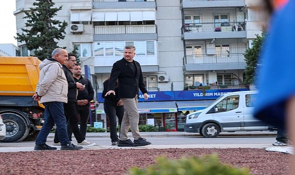 Buca’da az su isteyen bitkilerle yeşil alanlarda büyük dönüşüm