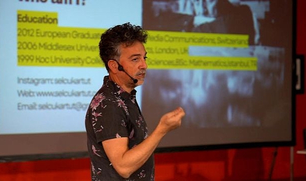 Atlas Pavyon'da yapay zeka ele alındı