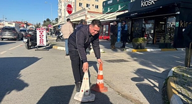 Ayvalık Belediyesi, kaldırım işgallerine karşı denetimlerini sürdürüyor