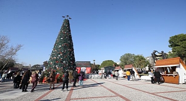 Karşıyaka ışıl ışıl olacak: ‘Yeni Yıl Şenliği’ 13 Aralık’ta başlıyor!