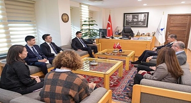 Başkan Tugay Kırgız Başkonsolos Toktobekoviç’i ağırladı