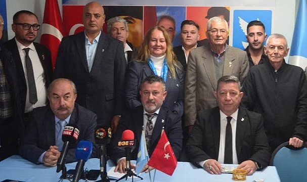 DSP İzmir İl Başkanı Kocabıyık’tan CHP’li belediyelere “üst yönetim” tepkisi