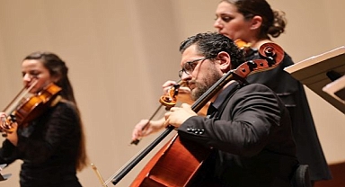 İzmir Oda Orkestrası'ndan Barok müziği ziyafeti