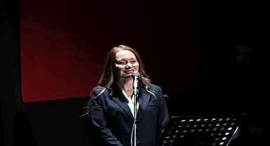 Konak’ta Nazım’a unutulmaz anma