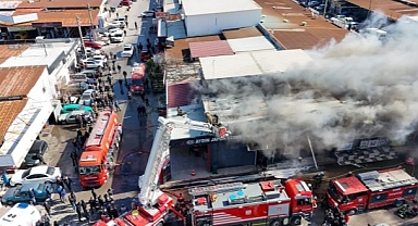 Buca’daki işyeri yangını kontrol altına alındı
