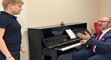 İzmir Büyükşehir Belediyesi gençlerin sanat yolculuğunu destekliyor