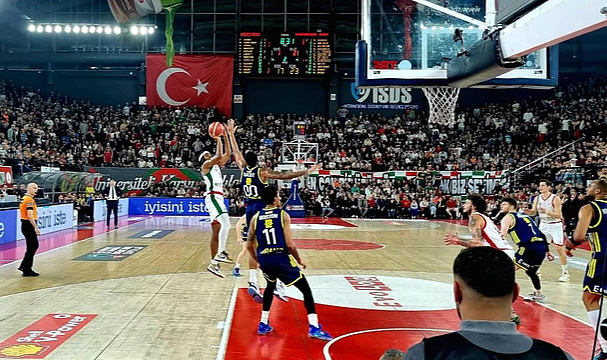 Potada çıkış arayan Karşıyaka’ya dev rakip