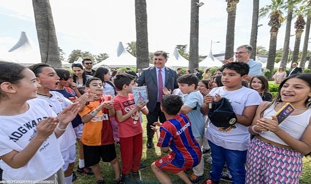 İZKİTAP – 7. İzmir Kitap Fuarı 17–26 Nisan’da Kültürpark’ta