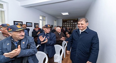 Başkan Tugay gazilerle buluştu