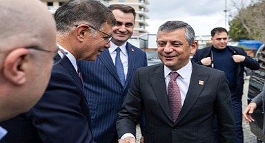 İzmir’de CHP ve Roman yurttaşlar aynı masada