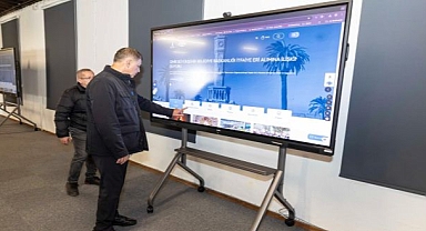 İzmir dijitalde vites yükseltti