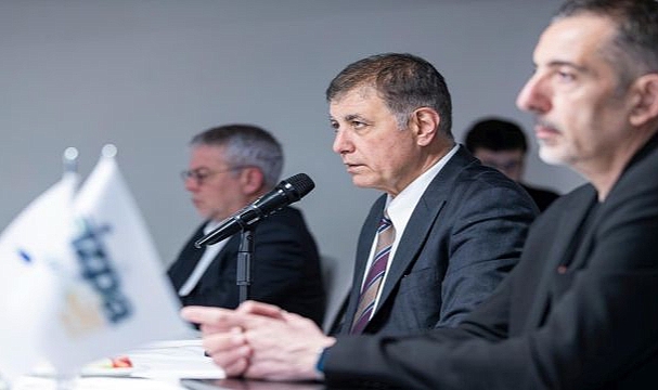 İzmir, yapay zekâ ile yatırım ve kalkınma atağında