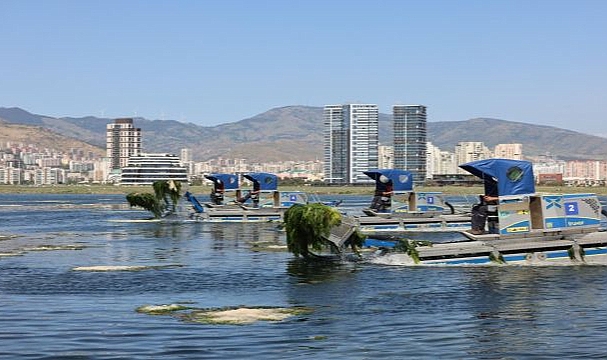 1,2 milyon ton dip çamuru, binlerce ton atık temizlendi
