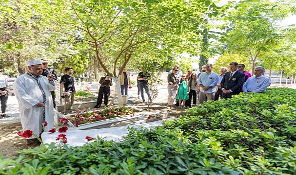 22 yıl sonra aynı saygı ve özlem