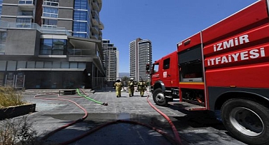 Bornova’da depo yangını dakikalar içinde kontrol altına alındı