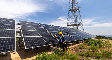 İzmir’in kritik haberleşme altyapısına güneş enerjili güvence