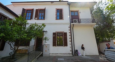 Tarihi yapıya özenli dokunuş: Kent Kütüphanesi yenilendi