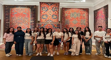 Bin liseli genç müzelerle tanıştı