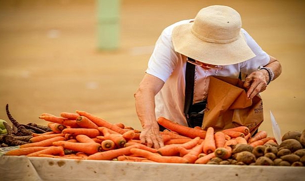 İzmir’in ömrü uzatan pazarı: Ekopazar İzmir