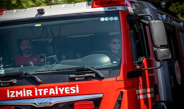 İzmir İtfaiyesi’nin ilk kadın şoförü