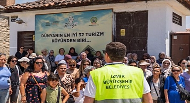 Kültür gezileriyle İzmir’i keşfettiler