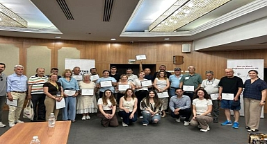 Yurttaşlar karar veriyor, İzmir’in geleceği şekilleniyor