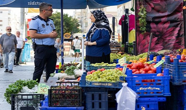 Ana arterlerde kaldırım işgaline geçit yok