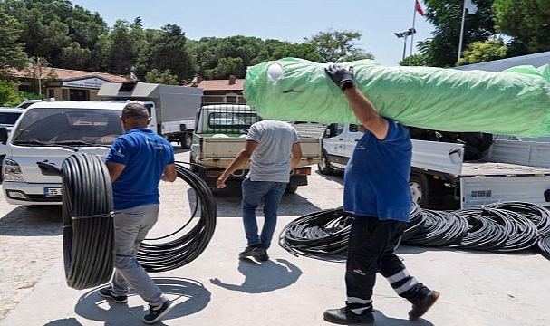 Büyükşehir’den domates ve çilek üreticisine iklim zırhı