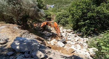 İZSU’dan kıyı ilçelerinde sel ve taşkına önlem