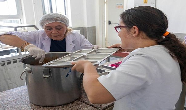 Büyükşehir’den özel gereksinimli öğrencilere sıcak destek