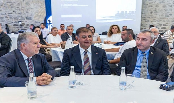 Esnafın ruhsat sorunlarına ortak çözüm