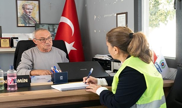 İzmir’de muhtarların günü de emeği de unutulmadı