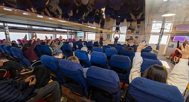 İzmir’de vapur yolcuları güne sporla başlıyor