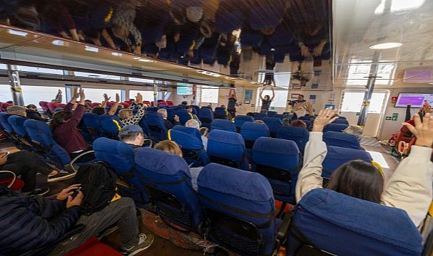İzmir’de vapur yolcuları güne sporla başlıyor