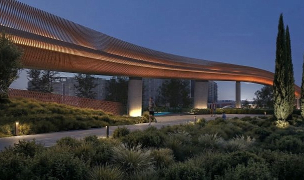 Mavişehir’de yeşil alanlar köprüyle birleşiyor